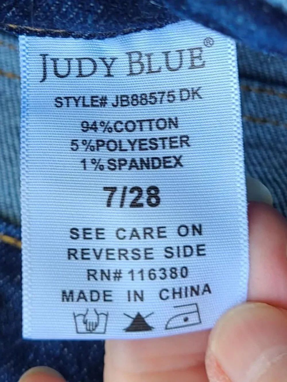 Judy Blue Straight Jeans size 7/28 - Picture 2 of 12